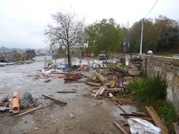 Terreno c/ 3.300m² · Termas de S. Vicente, Penafiel