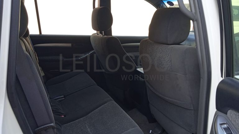 Toyota Landcruiser Prado