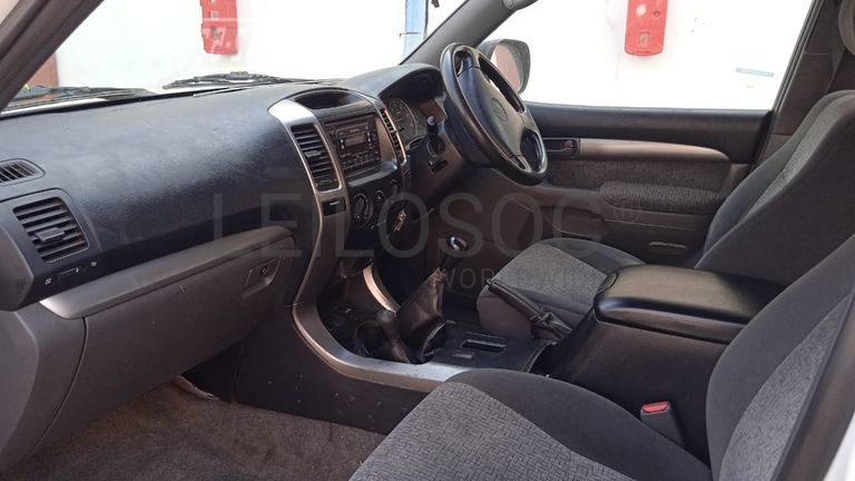 Toyota Landcruiser Prado