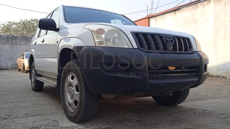 Toyota Landcruiser Prado
