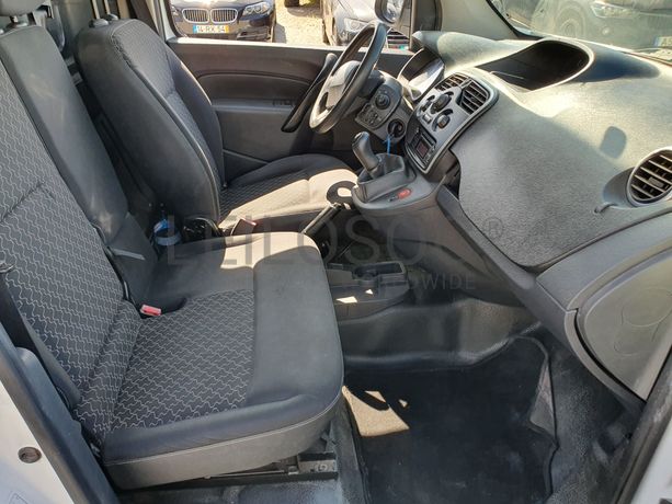 Renault kangoo · Ano 2015