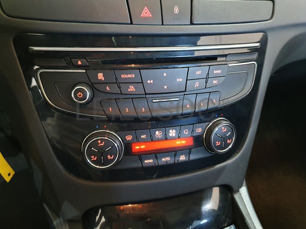 Peugeot 508 · Ano 2012