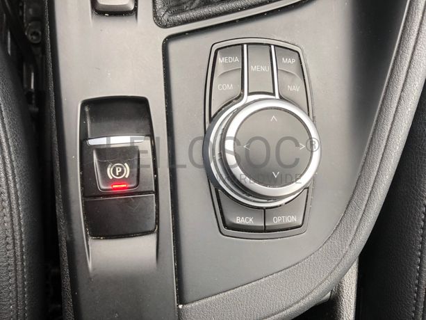 BMW X1 16D · Ano 2018