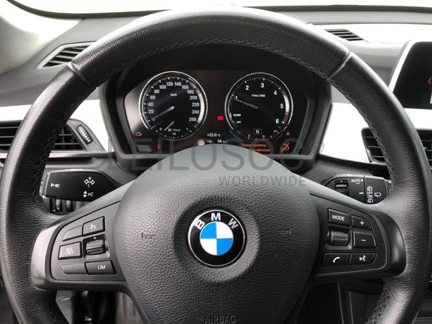 BMW X1 16D · Ano 2018