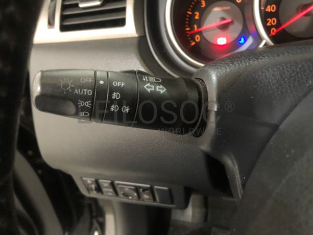 Nissan Tiida · Ano 2008