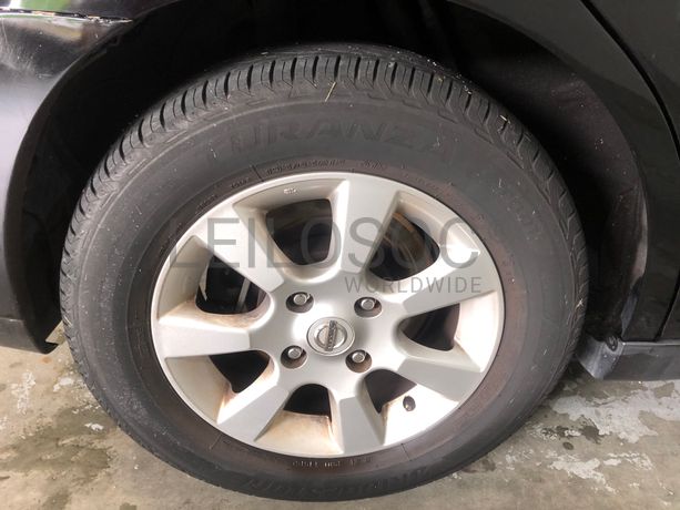 Nissan Tiida · Ano 2008