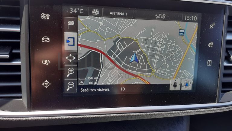 Peugeot 308 · Ano 2015