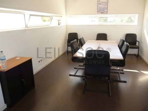 Equipamento de Escritório