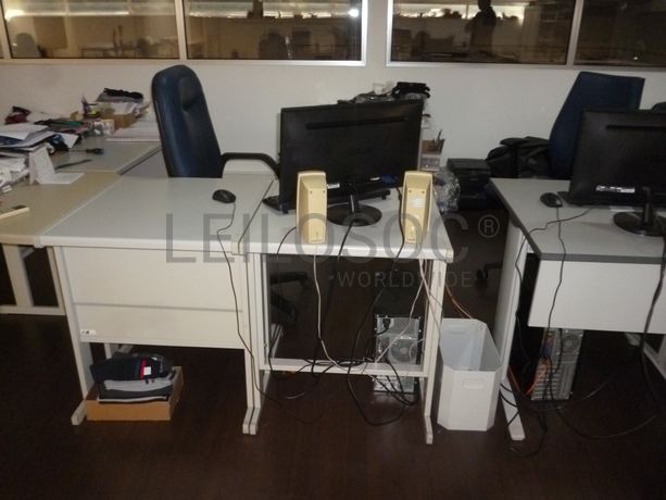 Equipamento de Escritório