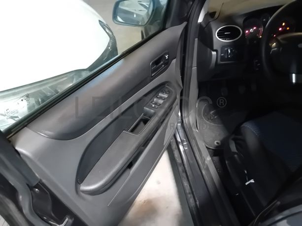 Ford Focus 1.6 TDCI · Ano 2006 