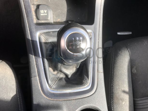 Mercedes-Benz Class B · Ano 2013