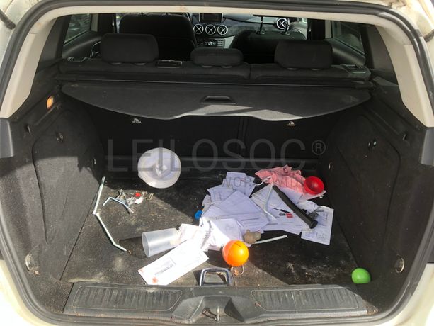 Mercedes-Benz Class B · Ano 2013