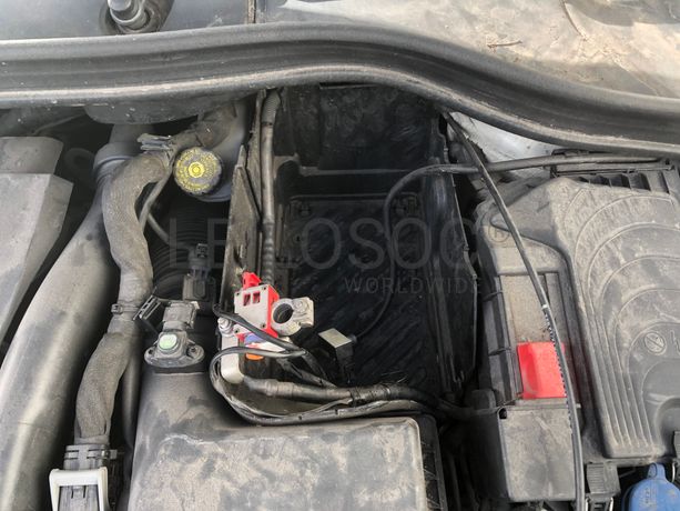 Mercedes-Benz Class B · Ano 2013