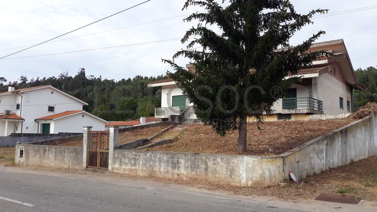 Moradia V4 · Lousã