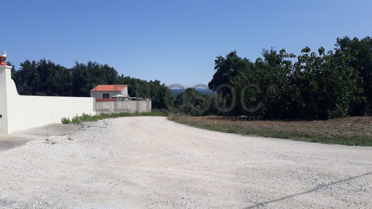 Terreno · Santarém