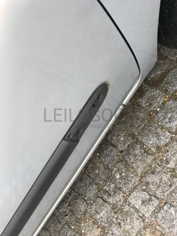 Renault Clio 1.2 · Ano 2001