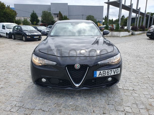 Alfa-Romeo Giulia · Ano 2017