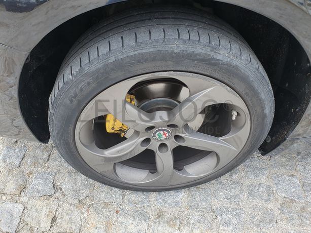 Alfa-Romeo Giulia · Ano 2017