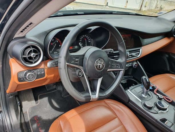 Alfa-Romeo Giulia · Ano 2017