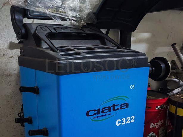 Máquina de equilibrar pneus