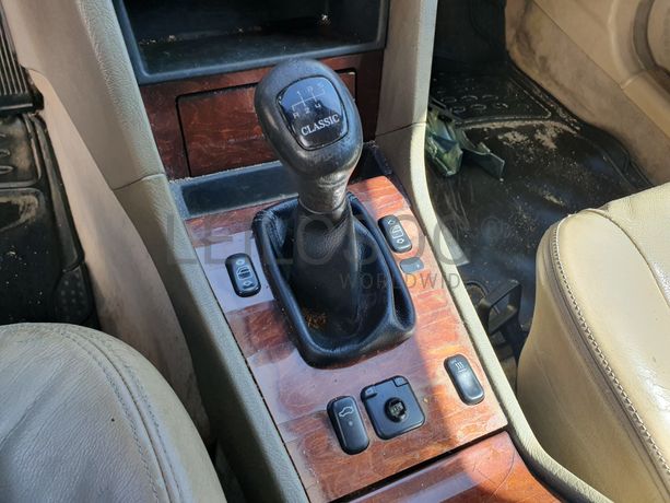 Mercedes-Benz C220 CDI · Ano 1999