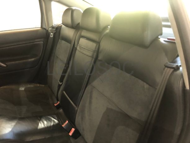 Volkswagen Passat · Ano 2006