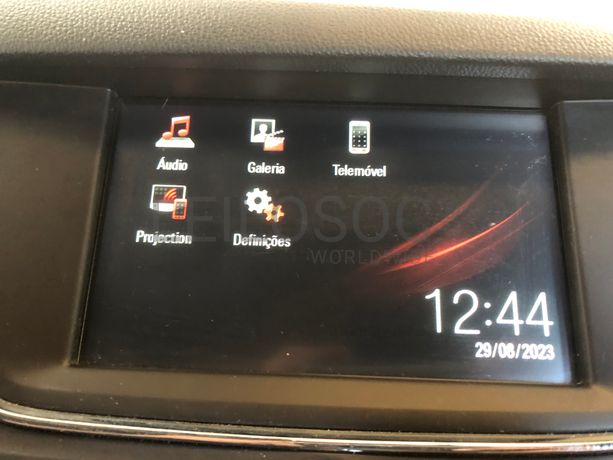 Opel Astra · Ano 2021