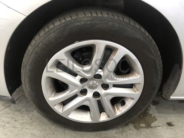 Opel Astra · Ano 2021