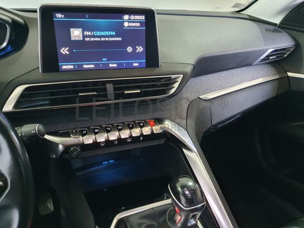 Peugeot 3008 · Ano 2017