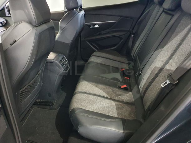 Peugeot 3008 · Ano 2017