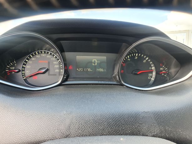 Peugeot 308 · Ano 2015