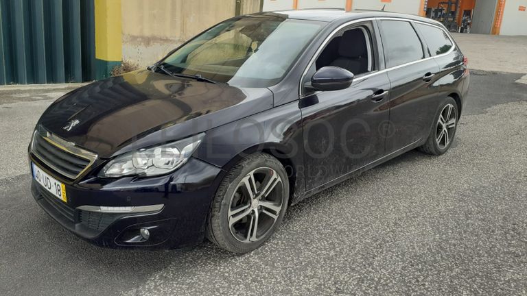 Peugeot 308 · Ano 2014