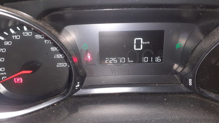 Peugeot 308 · Ano 2014