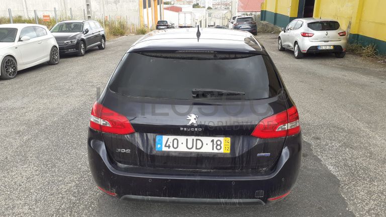 Peugeot 308 · Ano 2014