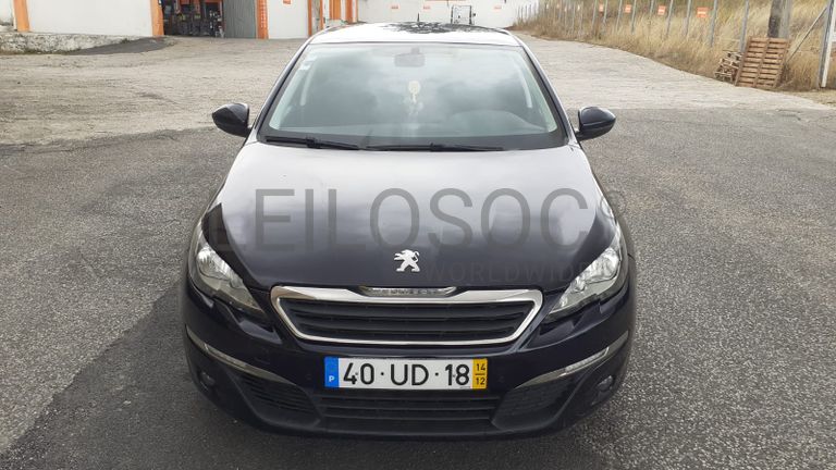 Peugeot 308 · Ano 2014