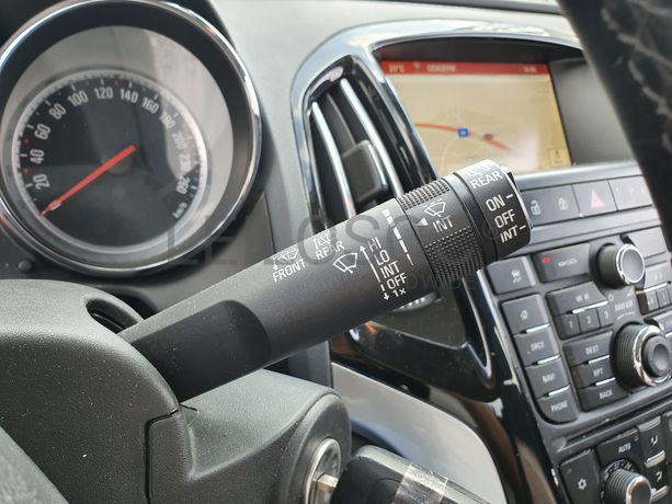 Opel Astra · Ano 2015