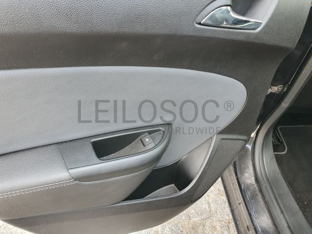 Opel Astra · Ano 2015