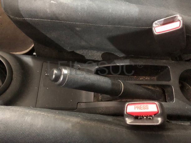 Toyota Yaris · Ano 2008