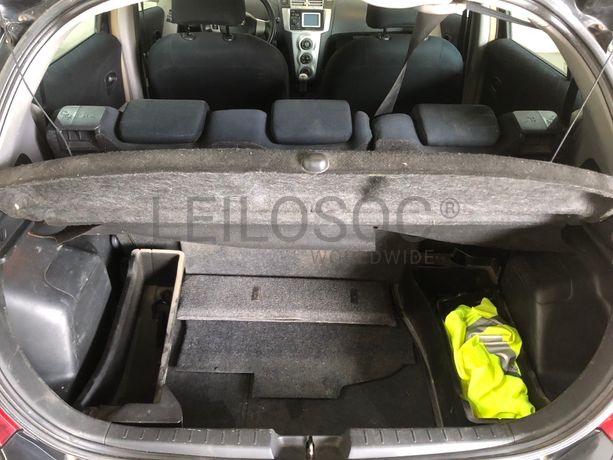 Toyota Yaris · Ano 2008