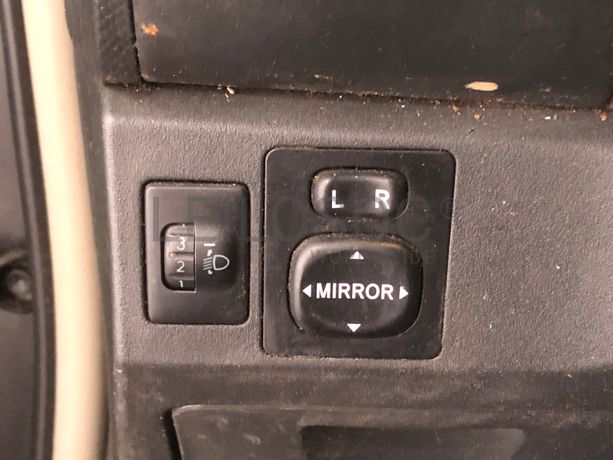 Toyota Yaris · Ano 2008