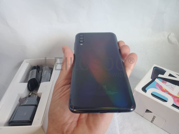 Telemóvel Samsung A70