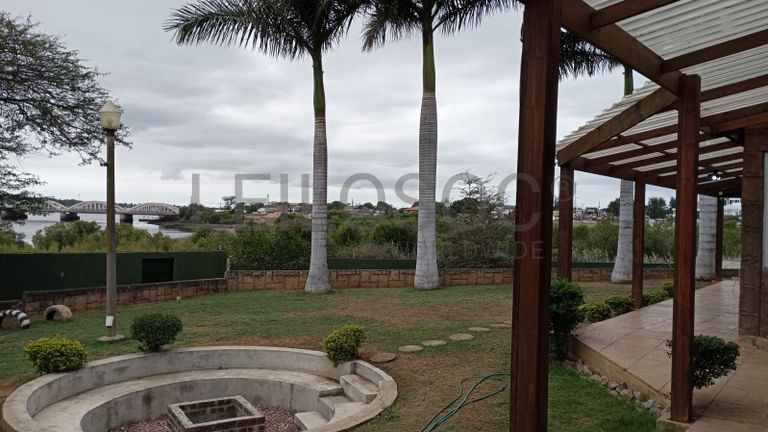 Moradia T3 com piscina