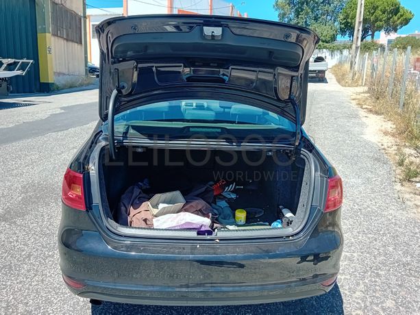 Volkswagen Jetta TDI · Ano 2011