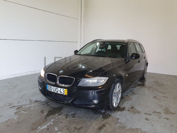 BMW 320 D · Ano 2011
