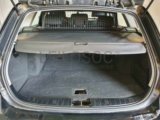 BMW 320 D · Ano 2011