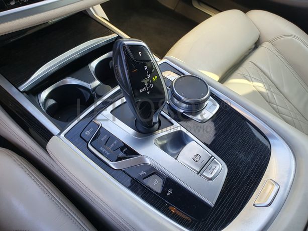 BMW 750 D Xdrive · Ano 2016 