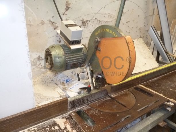 Máquina de corte + Serra de corte