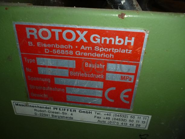 Máquinas de furar + Tupia