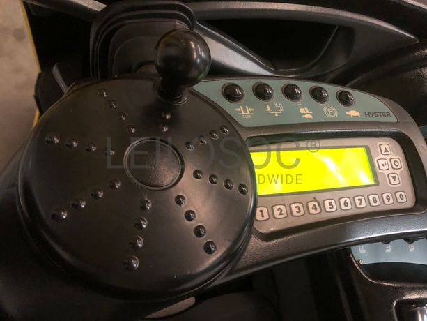 Retrátil Hyster · Elétrico · Ano 2011