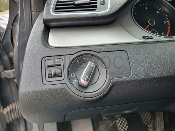 Volkswagen Passat · Ano 2014